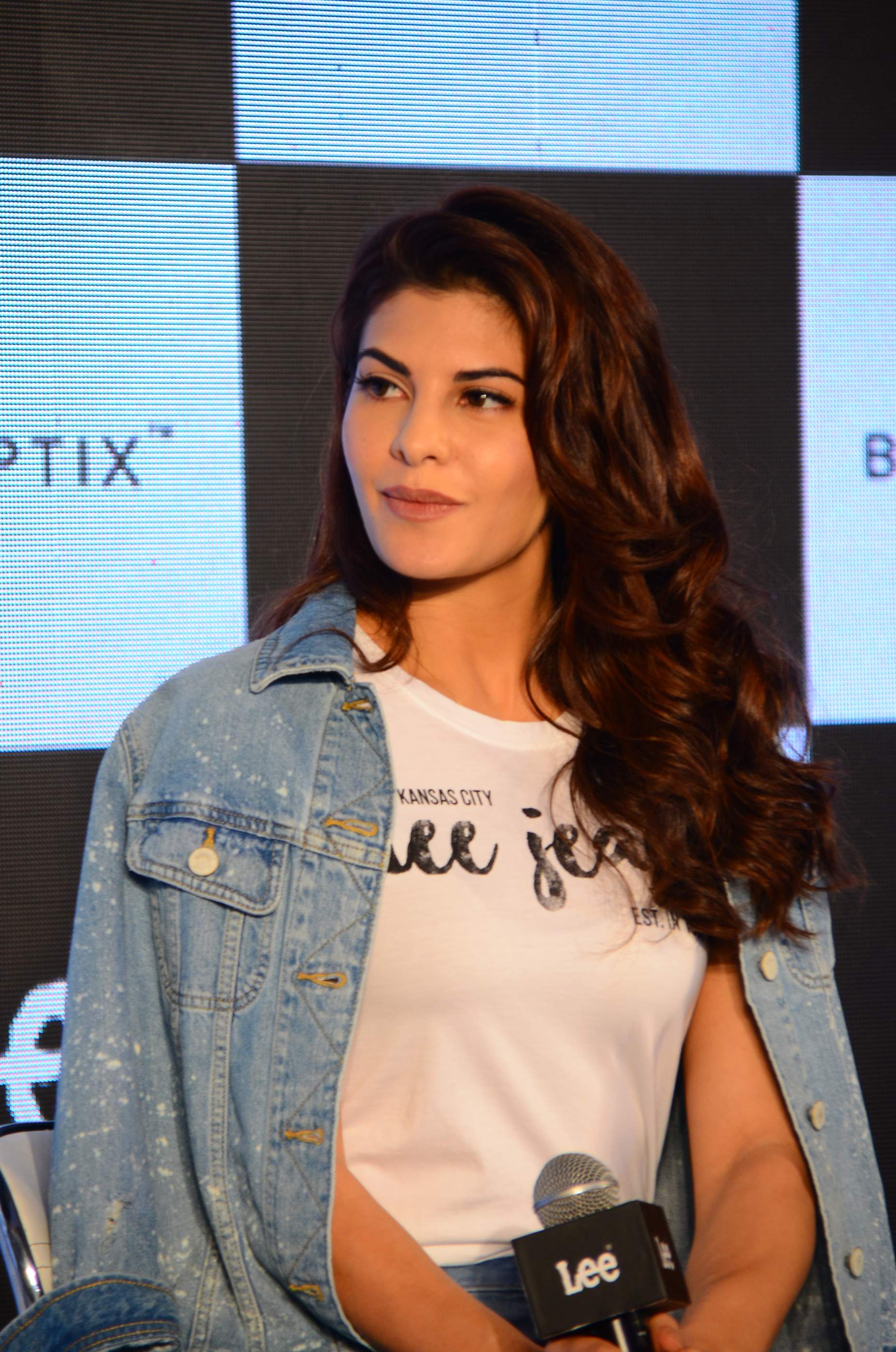 Jacqueline Super Cute Pics Of Jacqueline Fernandez | Lee | Celebrities Jacqueline Lee 22