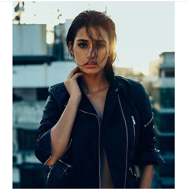 disha patani Super HOT Actress Disha Patani Sizzles In Sexy Outfit | Brand New HD Pics Disha Patani Super Hot Photo Stills 14